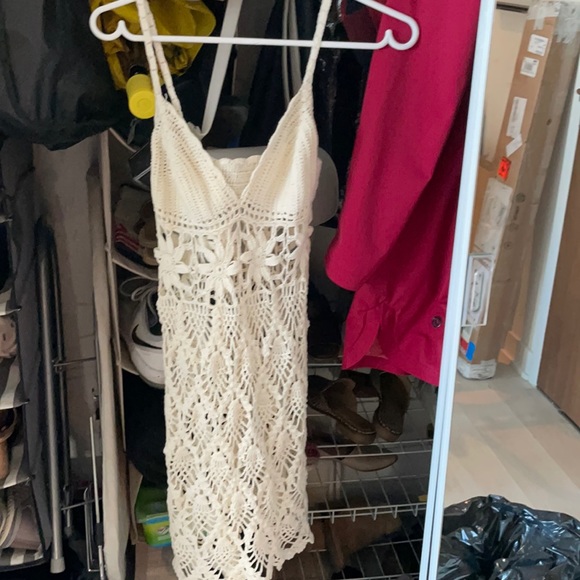 Beach Dress - Picture 1 of 3